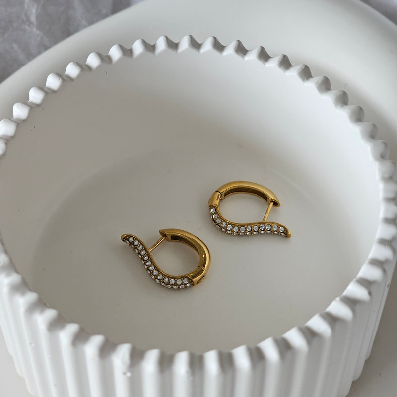 dainty gold oval hoops, stacking hoops, layering jewellery