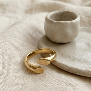 Chunky Crossover Ring I Bold Ring Non Tarnish I Safana Jewellery
