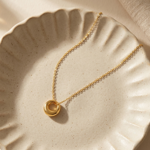 Circle Charm Necklace I Dainty Circle Necklace I Safana Jewellery I Bridesmaids gift jewellery I Gold necklace