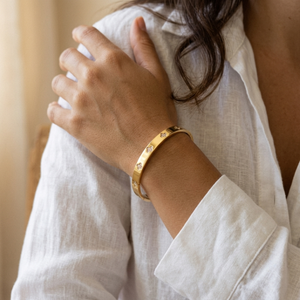 Diamond Clover Bangle Gold I Waterproof Stacking Bangle I Safana Jewellery