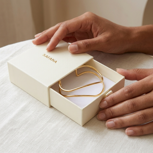 Double Curved Bangle I Gold Stacking Bangles I Safana Jewellery I Minimalist Waterproof Jewellery