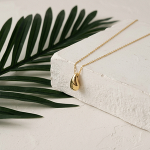 Tear Drop Necklace I Layering Gold Necklaces I Women's Jewellery I Water Drop Necklace