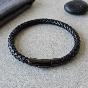 Men's Leather Clasp Bracelet Black | Men's Jewellery
