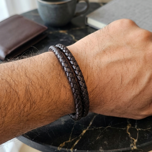 Leather Clasp Bracelet Brown