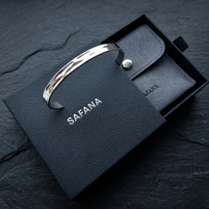 Men’s Hammered Silver Bangle | Men's Jewellery