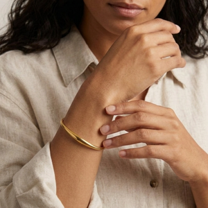 Organically Shaped Bangle Gold I Non Tarnish Waterproof Jewellery I Minimalist Jewellery