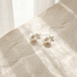 Silver Pearl Studs I Dainty Pearl Earrings I Safana Jewellery