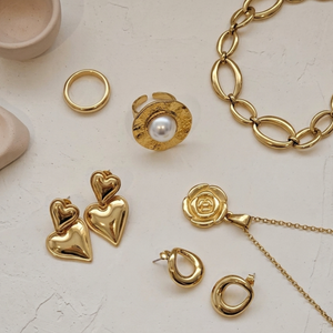Rose Necklace Gold I Waterproof Non Tarnish Jewellery I Minimalist Jewellery