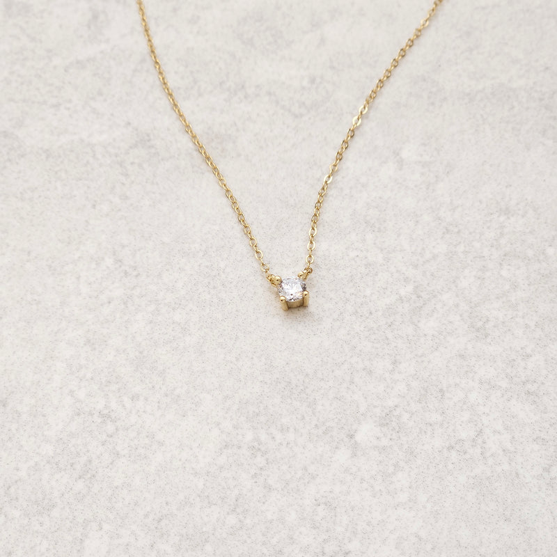 Gold Solitaire Diamond Necklace I Dainty Diamond Necklace I Safana Jewellery