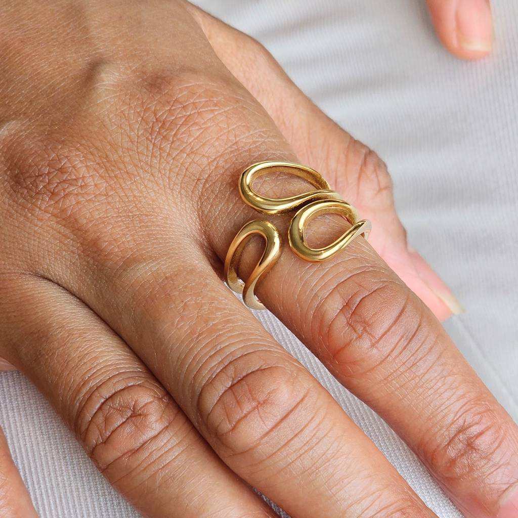 Sculptural Ring Gold | Organic Shaped Ring