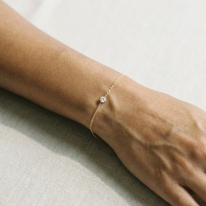 Solitaire Diamond Bracelet Gold I Dainty Diamond Bracelet I Safana Jewellery