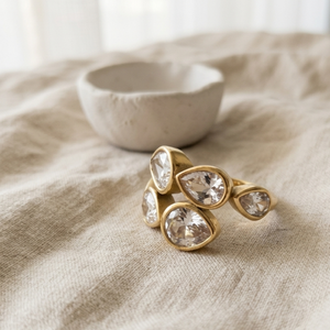 Teardrop Diamond Crossover Ring Gold