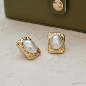 Vintage Pearl Earrings | Gold Pearl Studs | Waterproof Jewellery I Minimalist Jewellery