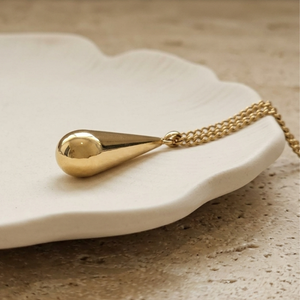 Waterdrop Necklace Gold I Non Tarnish Jewellery I Safana Jewellery