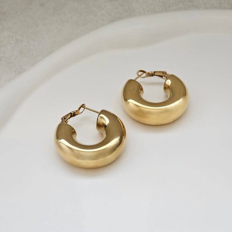 Thick Gold Hoops I Bold Hoops I Minimalist Hoops I Safana Jewellery

