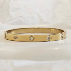 Diamond Clover Bangle Gold