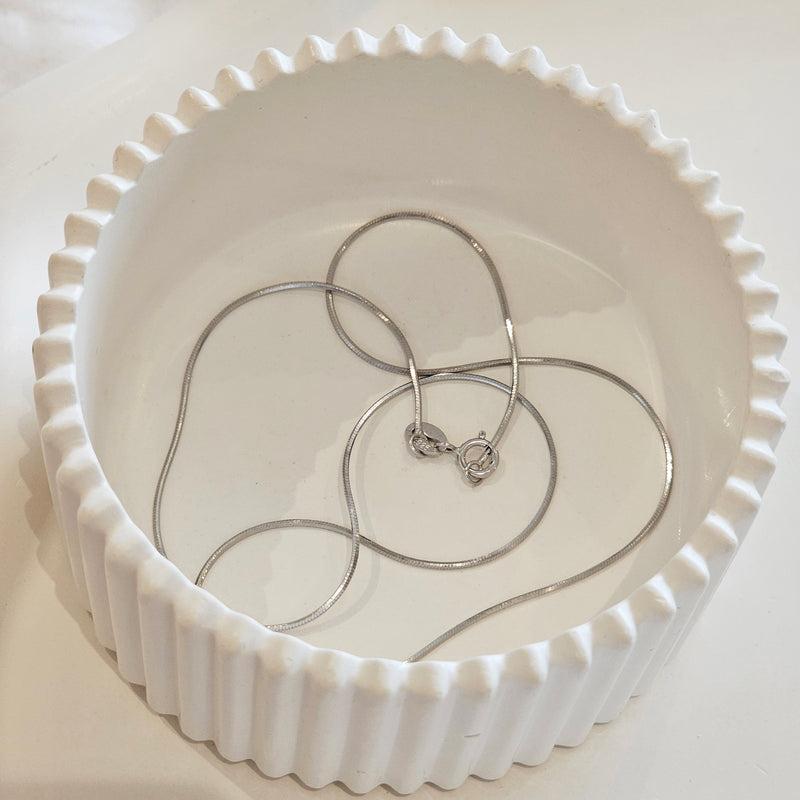 Super Thin Snake Chain Silver