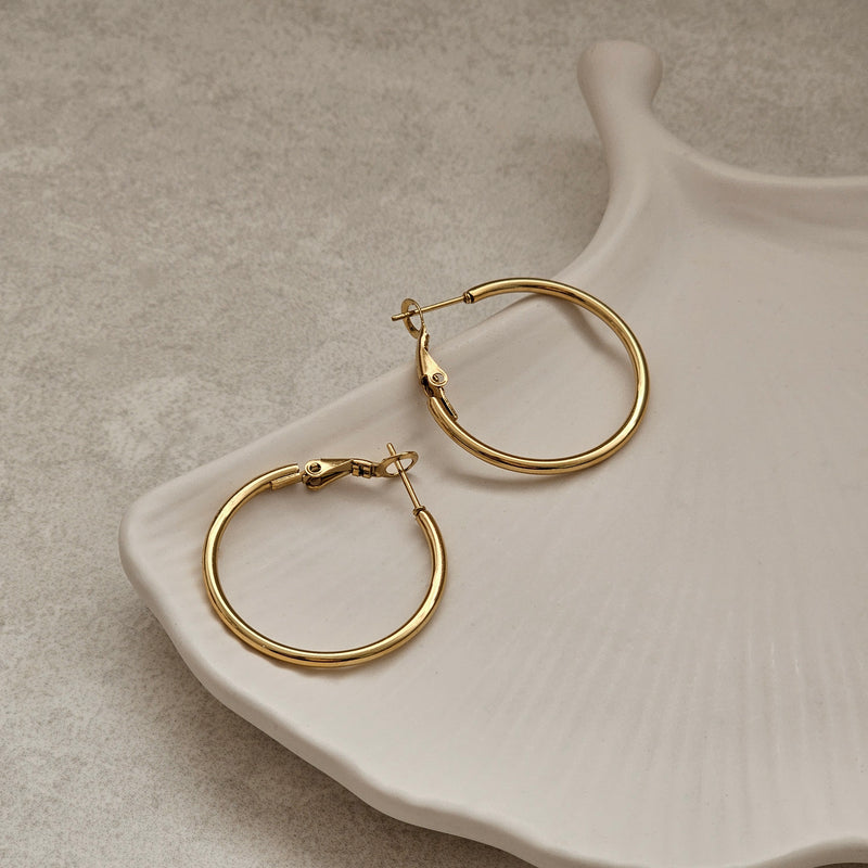 Classic Hoop Earrings Gold I Non Tarnish Gold Hoops I Safana Jewellery