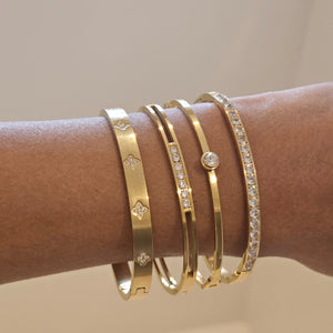 Diamond Clover Bangle Gold