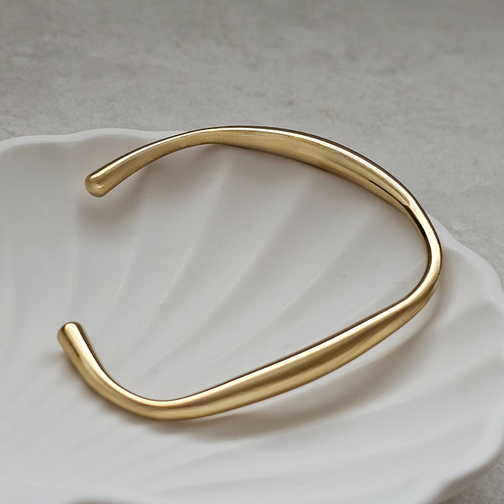 Organically Shaped Bangle Gold I Non Tarnish Waterproof Jewellery