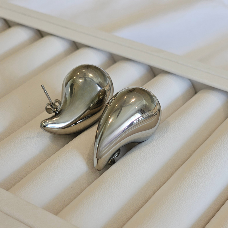 Tarnish free jewellery, Bottega dupe drop earrings silver