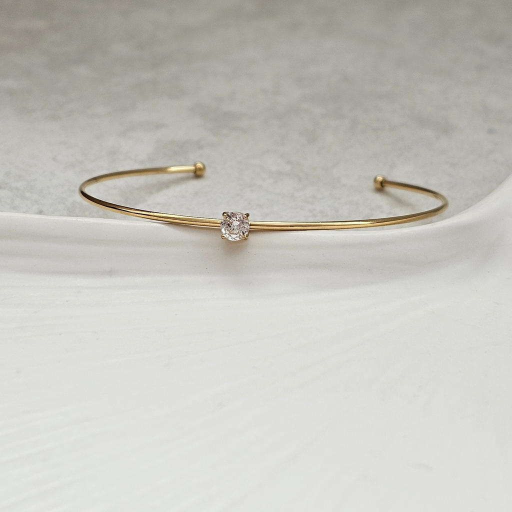 Dainty Solitaire Bangle I Waterproof Non Tarnish Jewellery