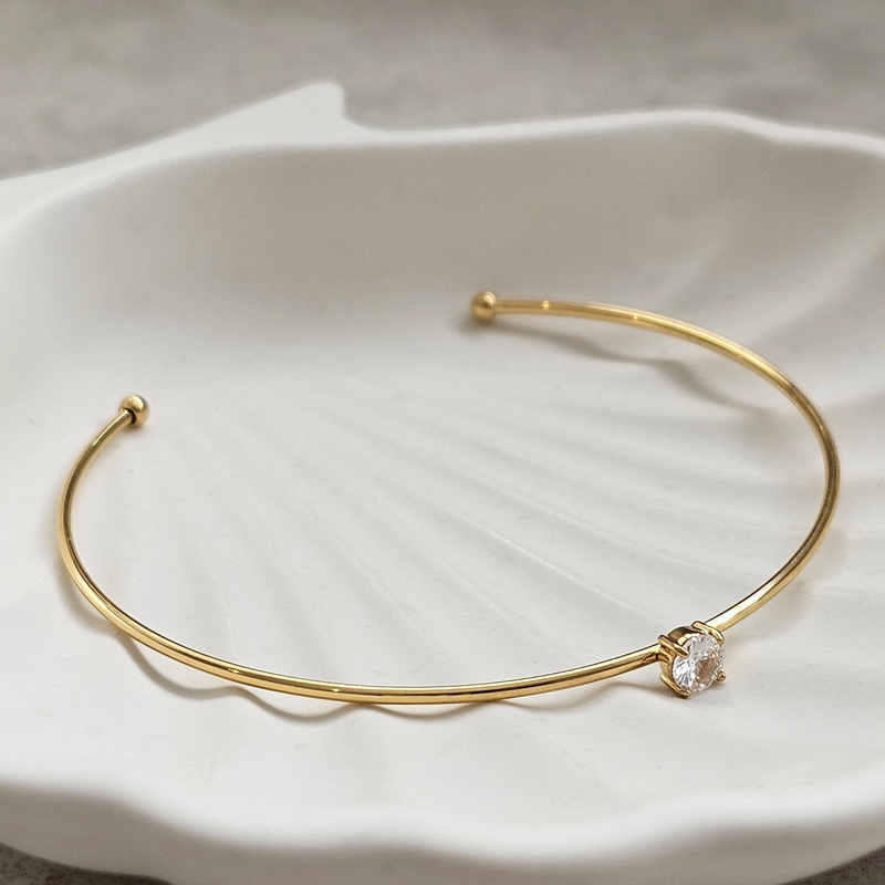 Dainty Solitaire Bangle I Waterproof Non Tarnish Jewellery