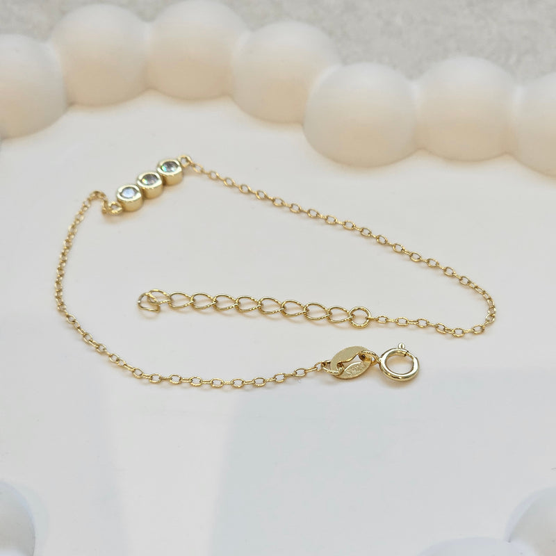 Triple Bezel Diamond Bracelet Gold