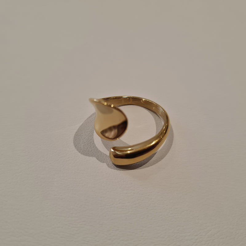 chunky ring imaani, tarnish free waterproof ring