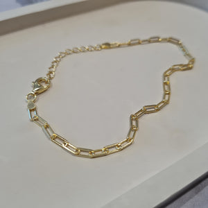 Paperclip Link Chain Bracelet Gold