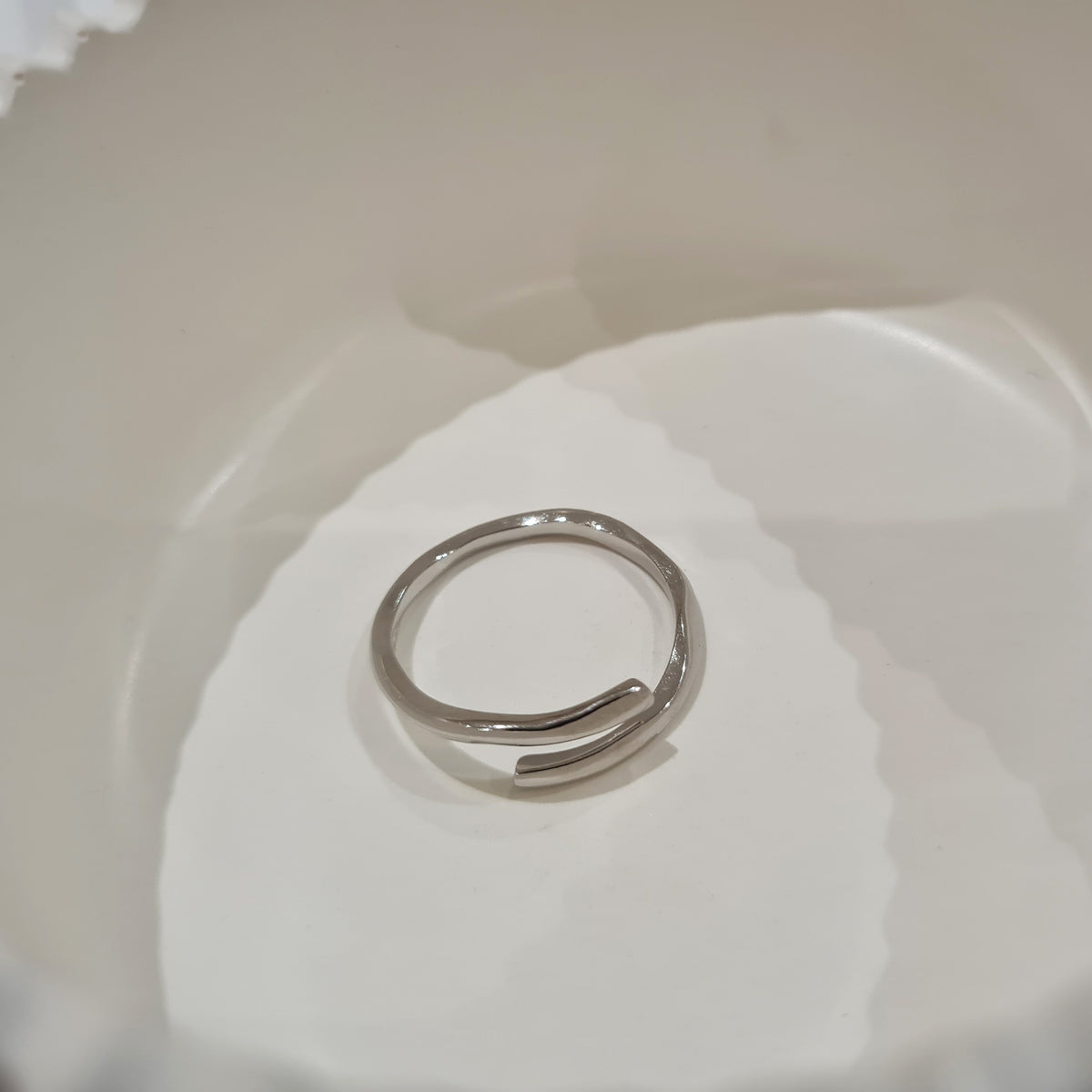 Crossover Ring Silver I Silver Stacking Ring I Safana Jewellery
