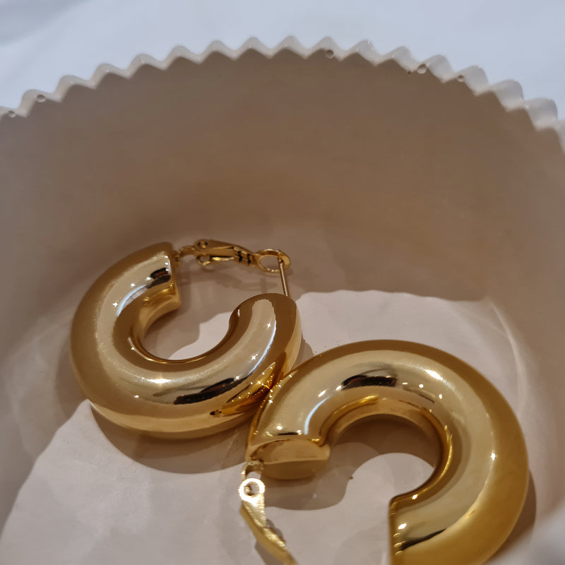 Thick Gold Hoops Rayna, chunky gold hoops, tarnish free jewellery, gifts for her